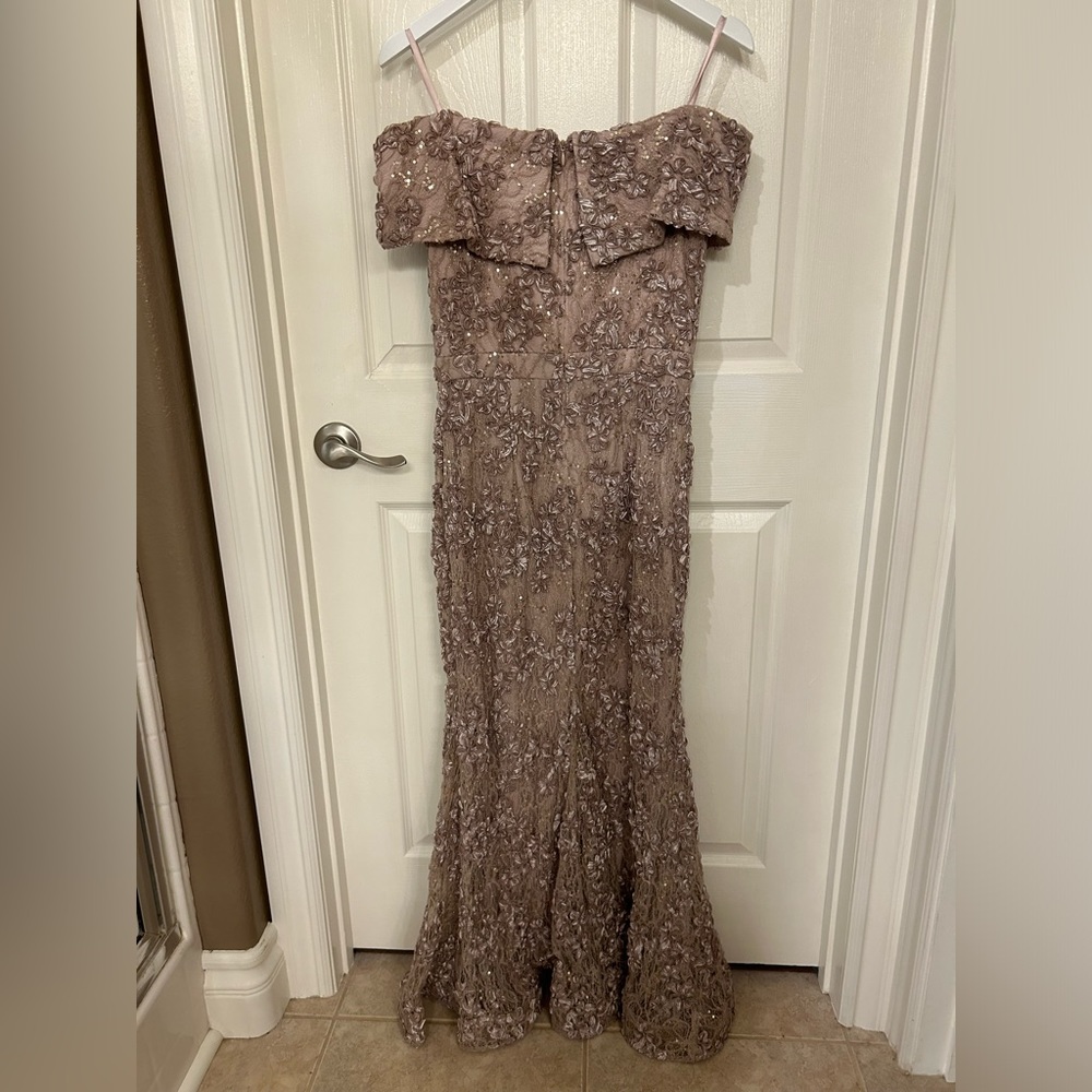 Mother of the groom dress - wore once! - Picture 1 of 4